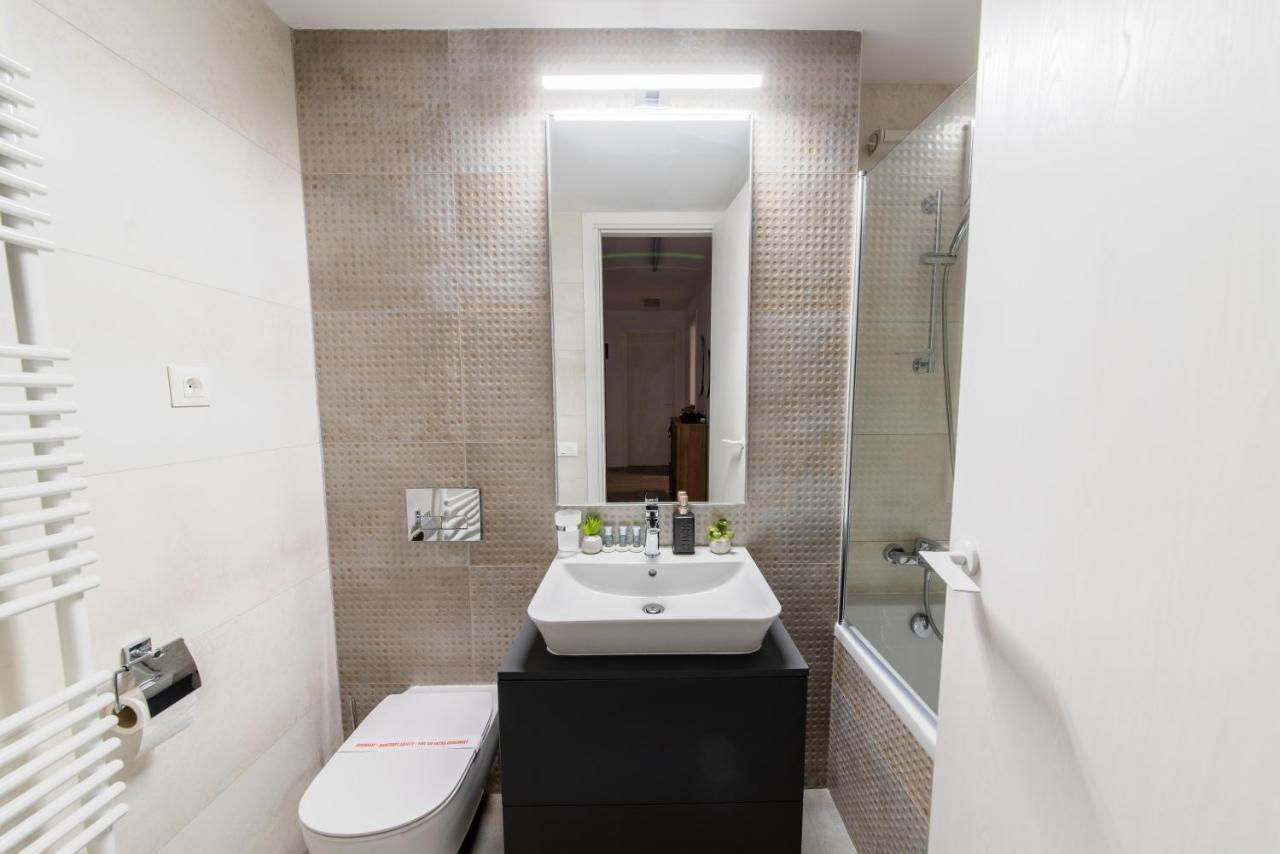 North Twin1 - Aviatiei Apartment *