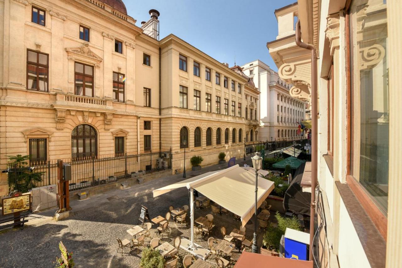 Location Old Town - New