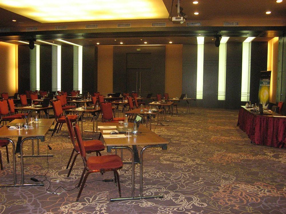 Sheraton 5* Bucharest