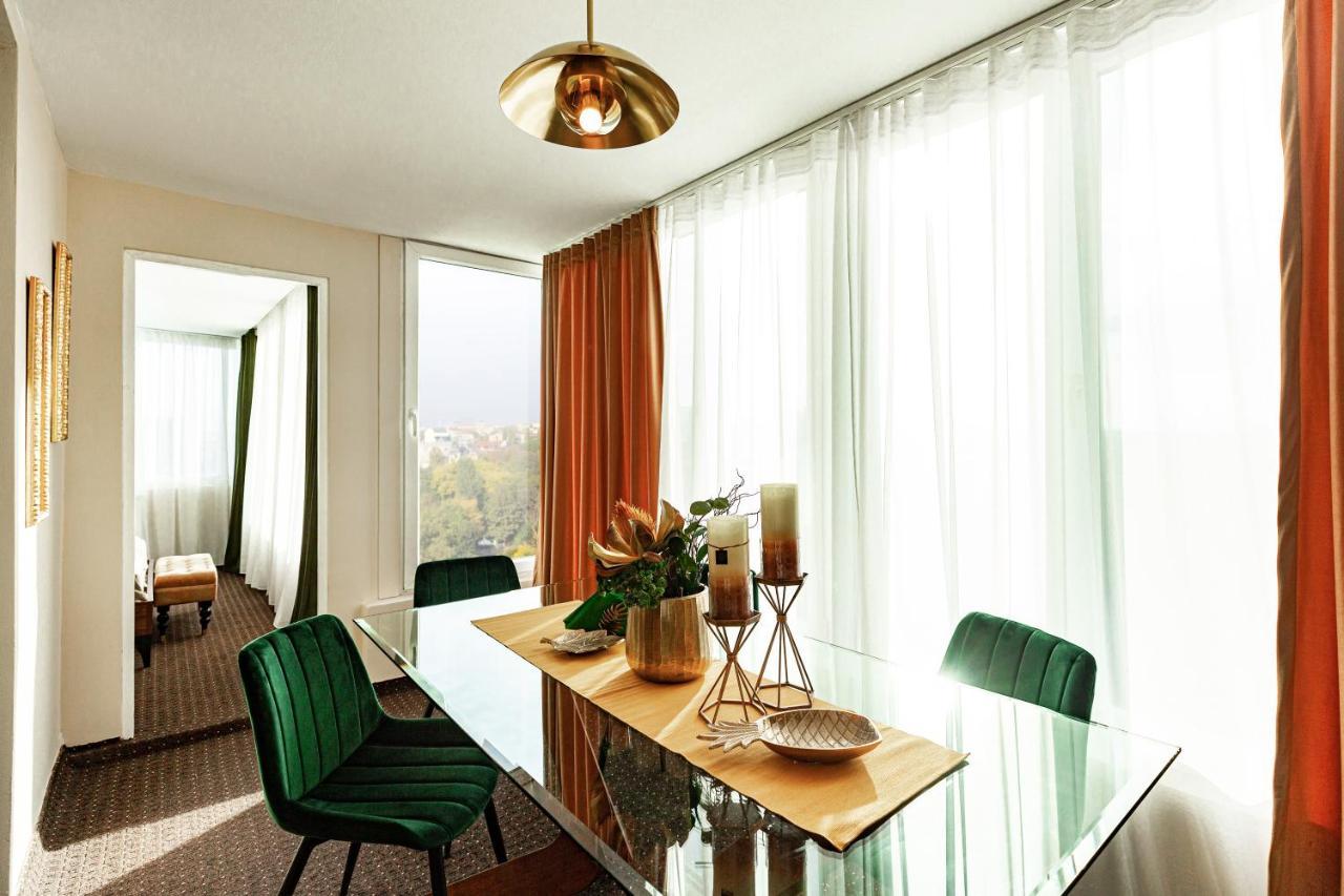 Qult - The Renaissance Affair Apartamento Bucareste