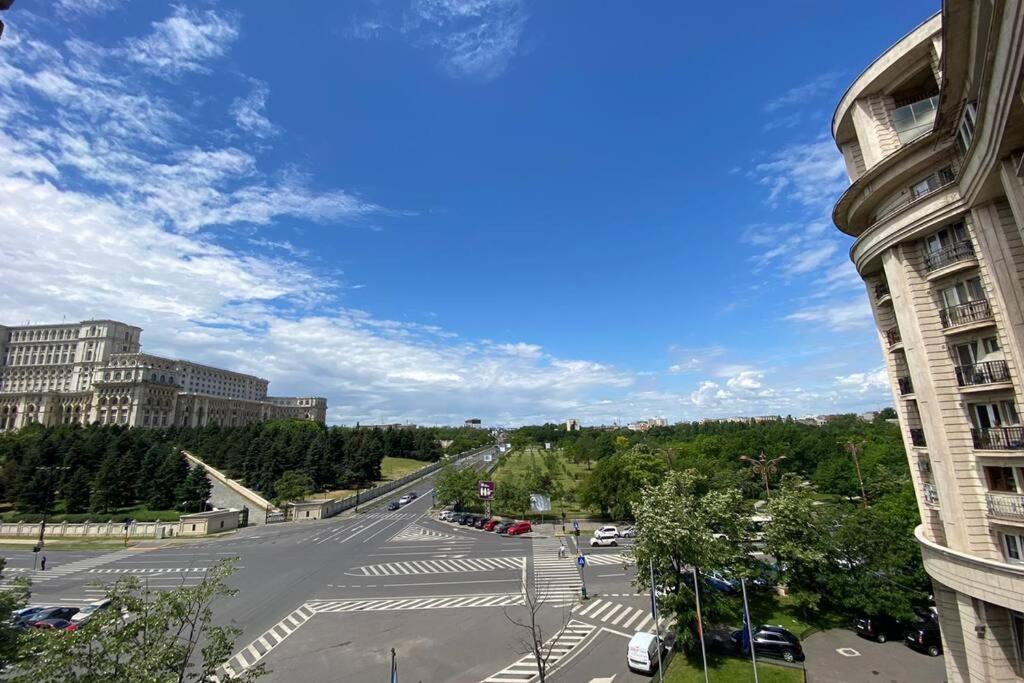 New Luxury Flat In Front Of The Parliament At Unirii Apartment Bucharest