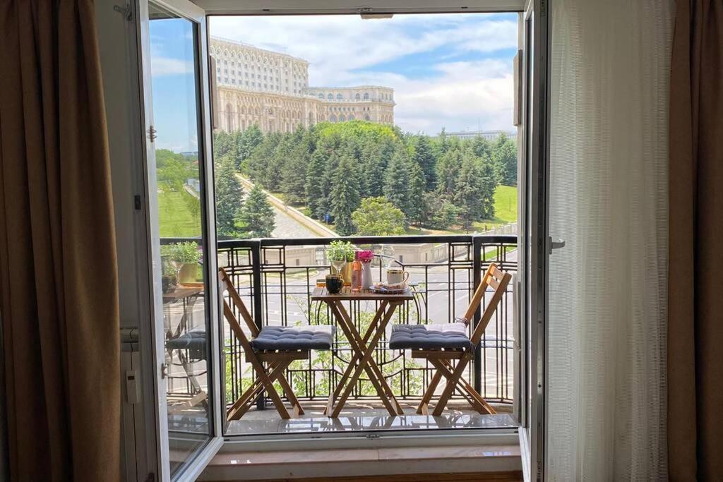 New Luxury Flat In Front Of The Parliament At Unirii Apartment *