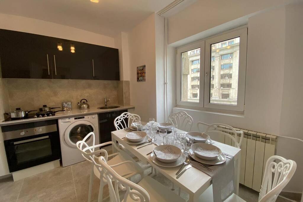 New Luxury Flat In Front Of The Parliament At Unirii * Bucharest