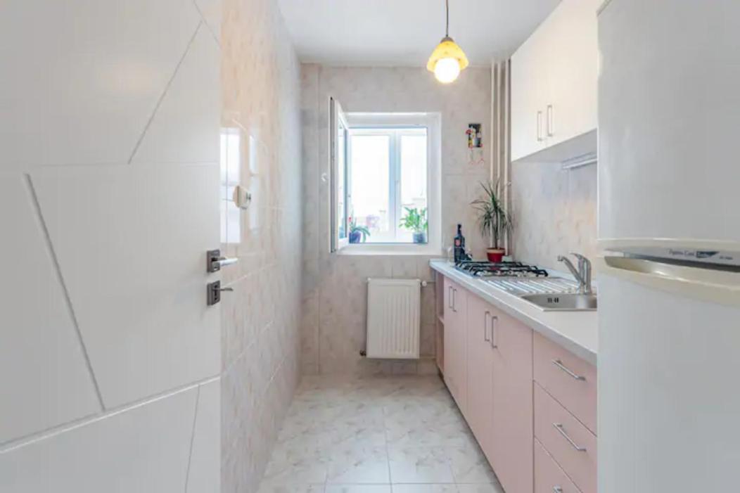 Cosy & Chic Close By Victoria Square Bucureşti
