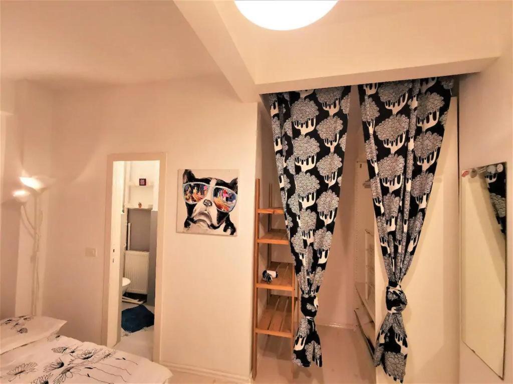 Apartament Luxury Piata Universitate Old Town