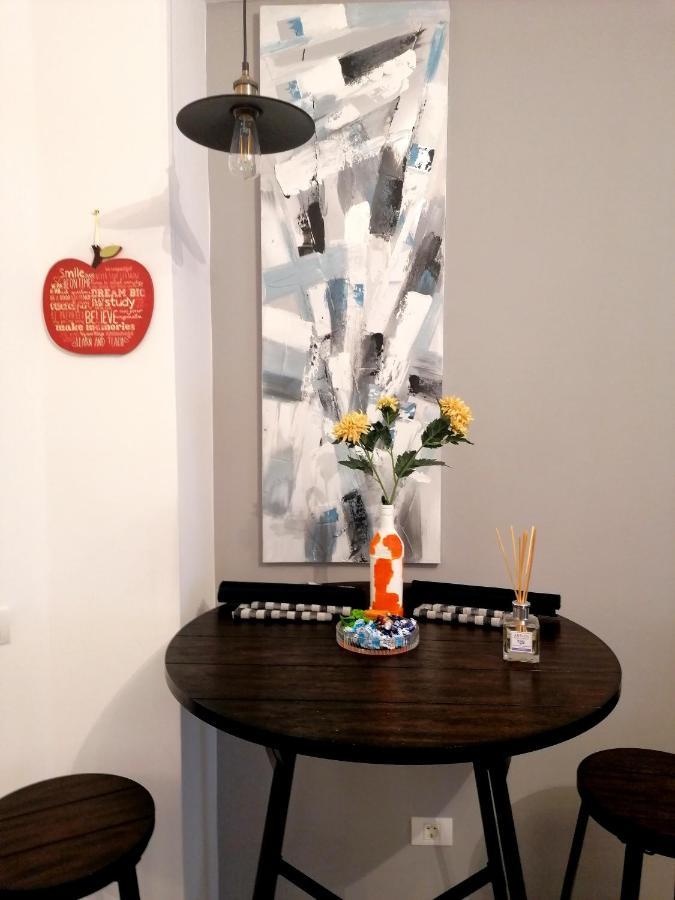 Diamond Apartment *