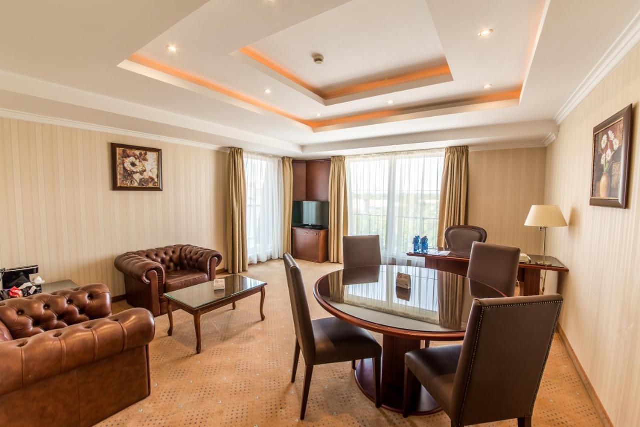 Ramada & By Wyndham North 4* Bucharest