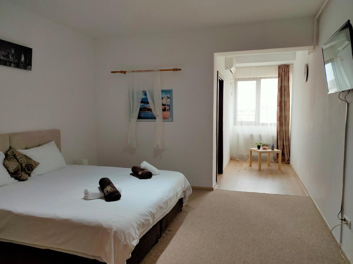 Apartment Dc Prelungirea Ghencea 38-40 Self Check-in