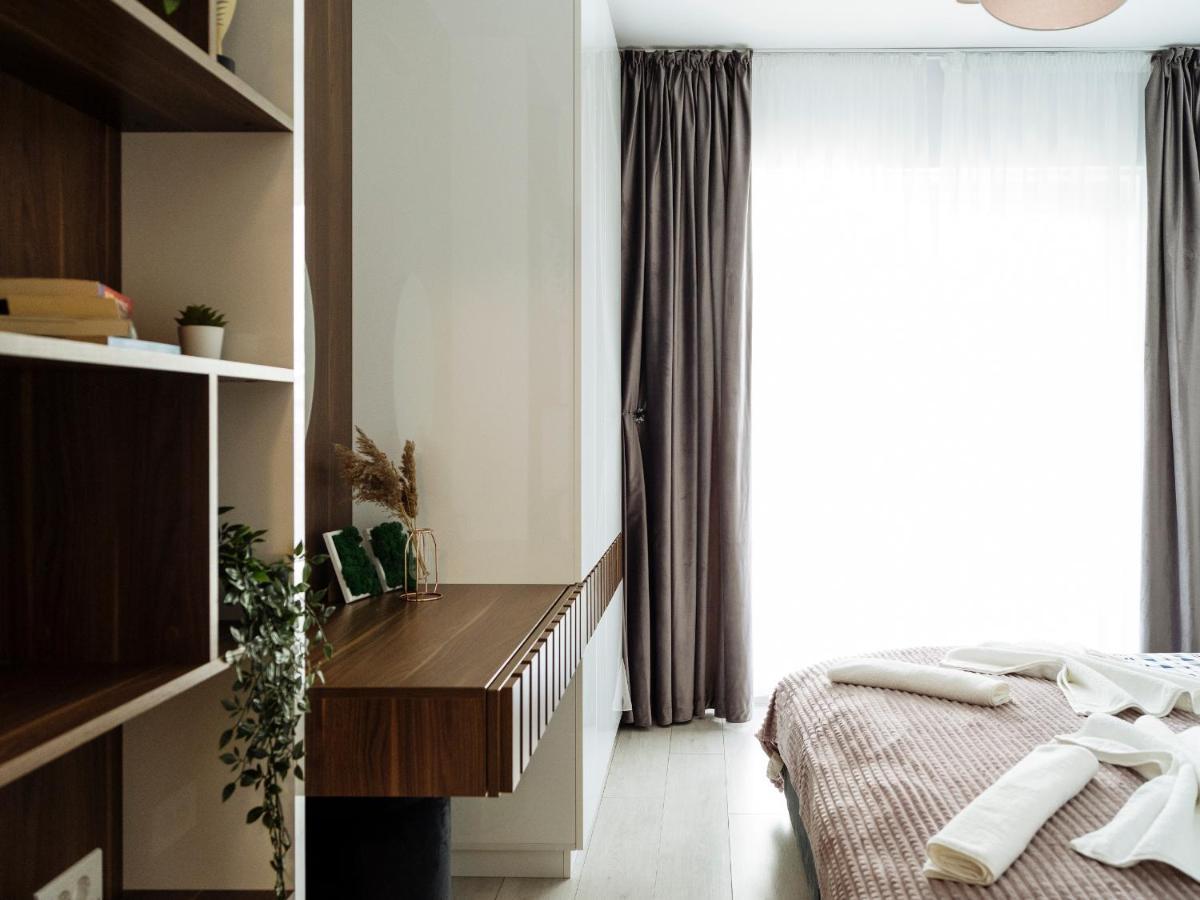 Cozy Special Pallady With Garden & Courtyard Apartment