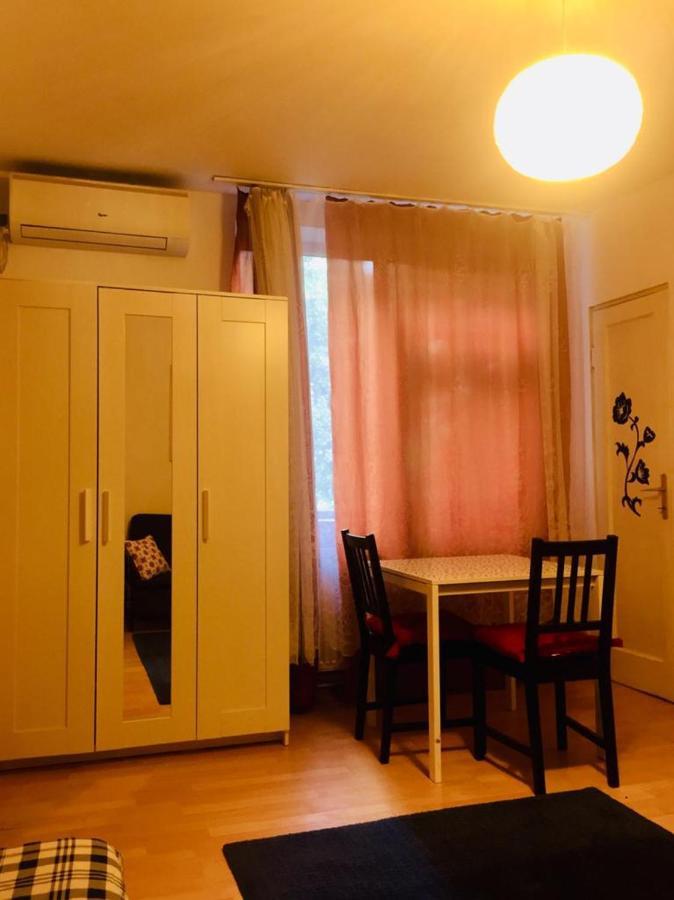 Apartment Central Charming Apartments Bucharest