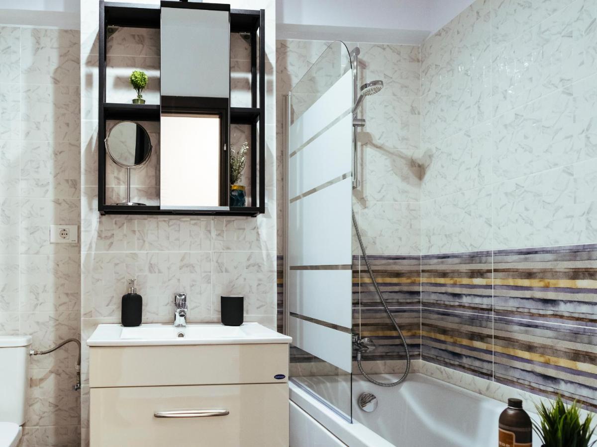 Cozy Special Pallady With Garden & Courtyard *