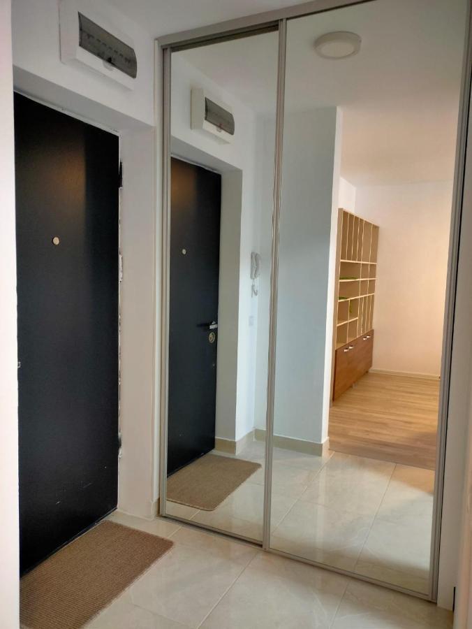 Apartament Dc Ghencea 158 II Self Check-In Bucureşti