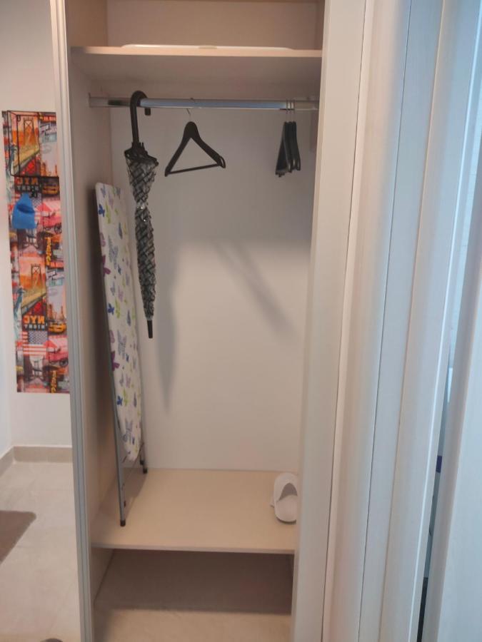 Apartament Dc Ghencea 158 II Self Check-In