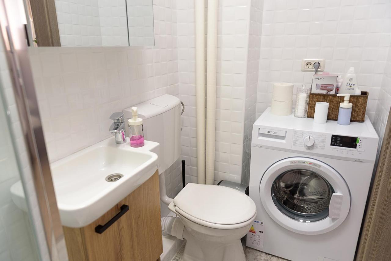 Luxury Studio For 4 - Old Town * Bucureşti