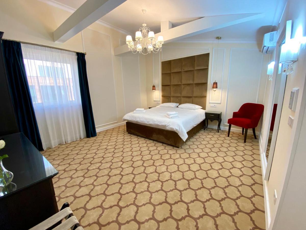 Venetian Aparthotel *