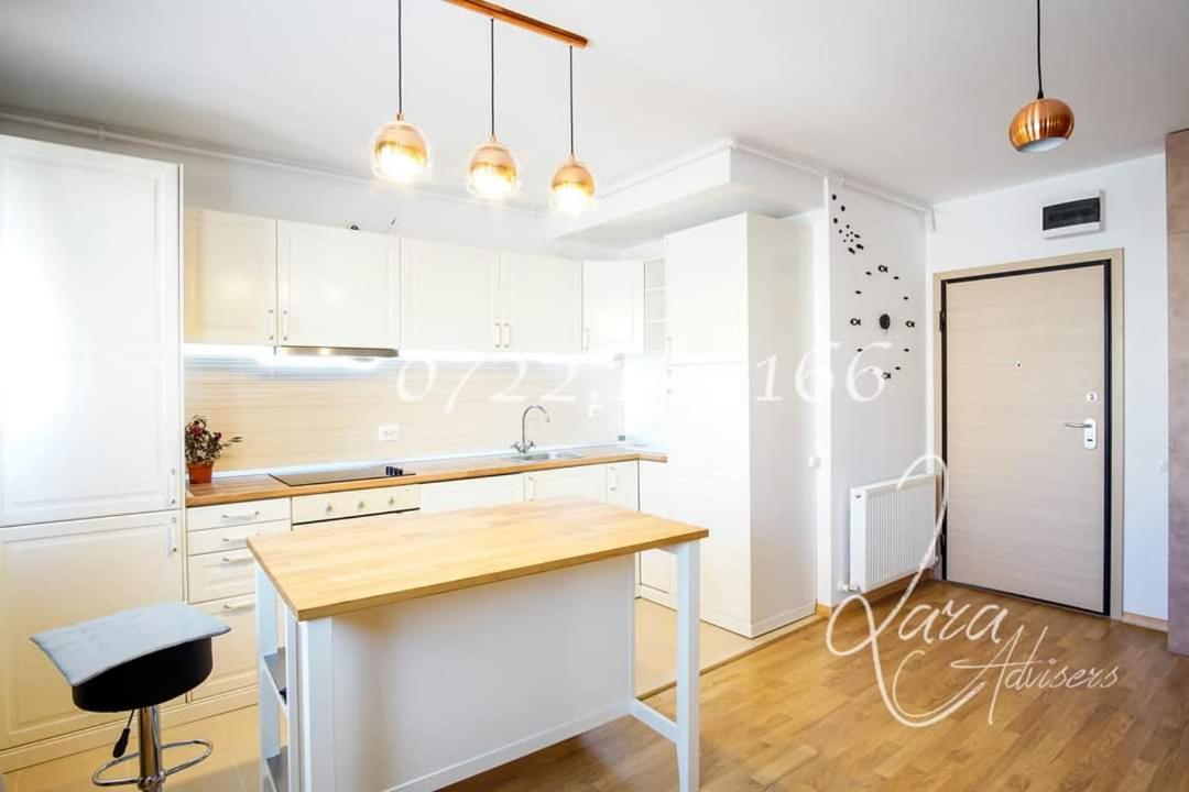 Apartment Barcelona Residence Straulesti Bucharest