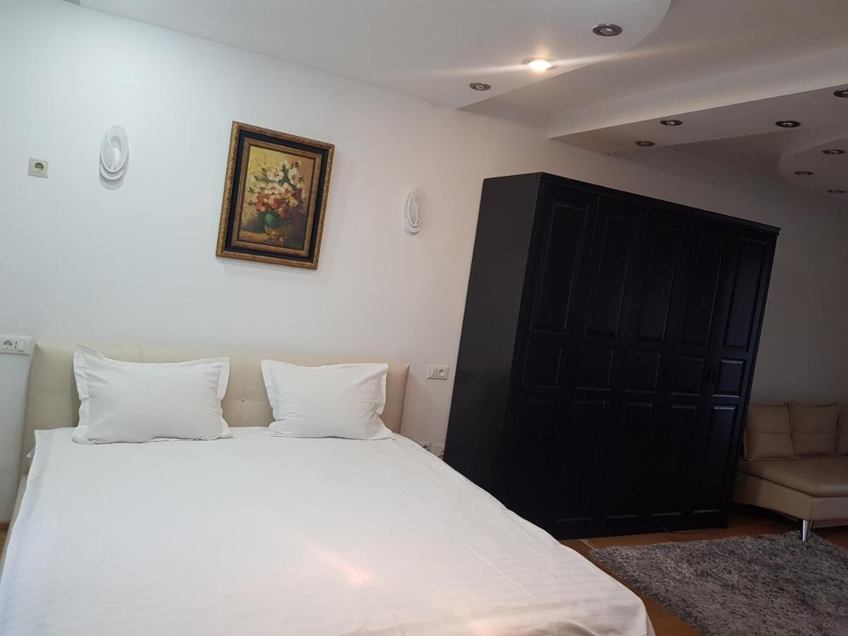 Apartment Mega Mall Monza National Arena *
