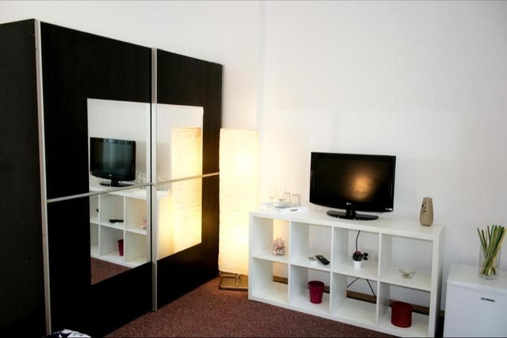 Studio Central Calea Victoriei Bucharest