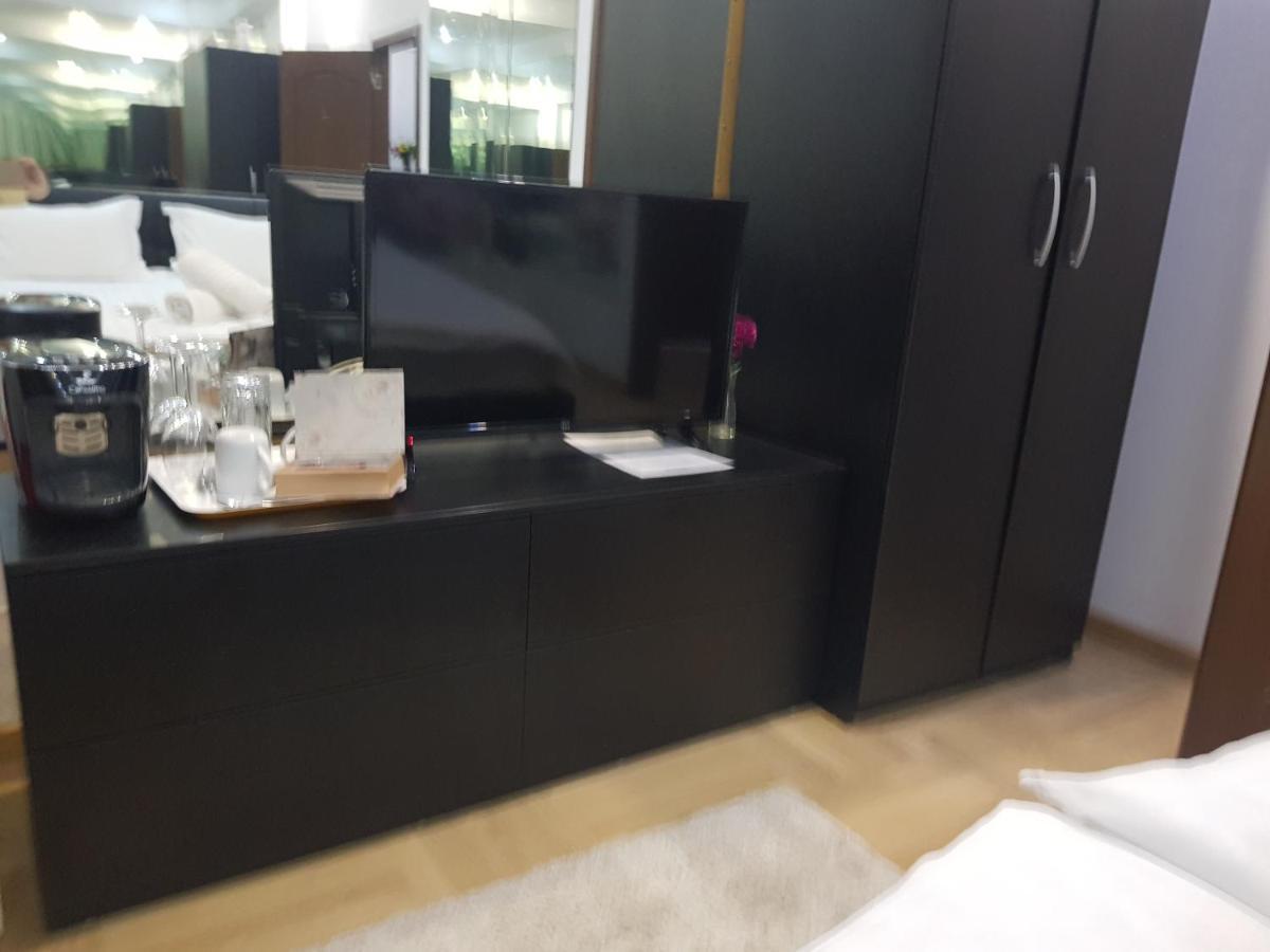 Apartamento Mirrors Mega Mall National Arena