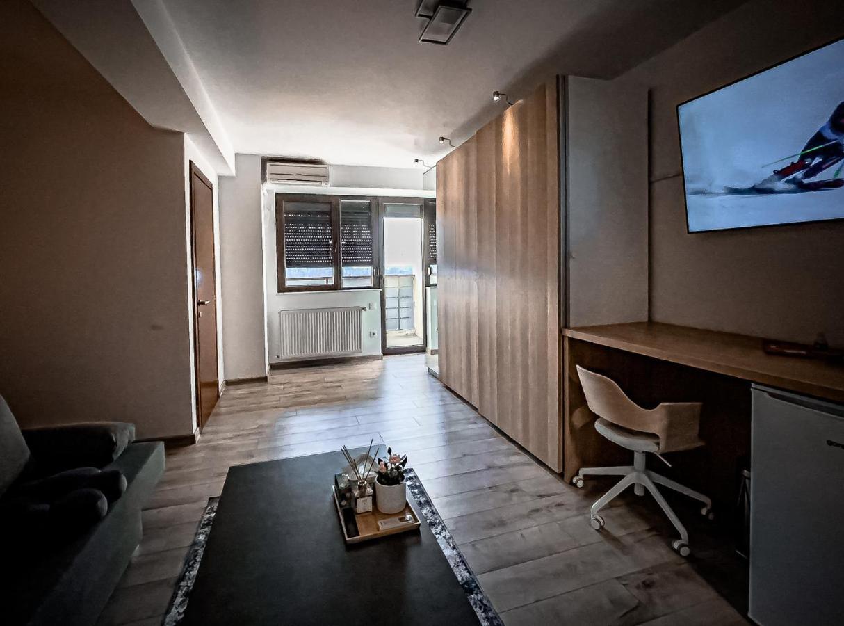 Shiro Apartment Bucharest