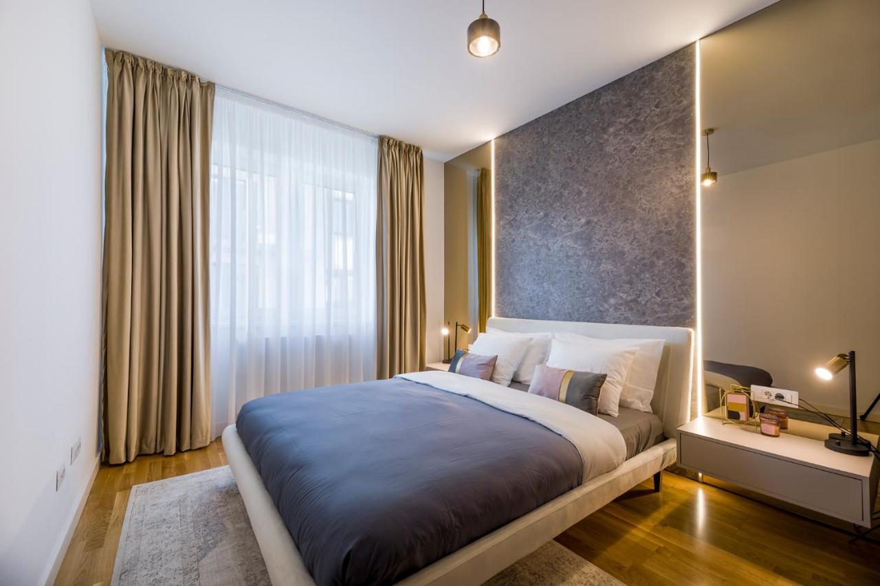 Luxury * Bucareste