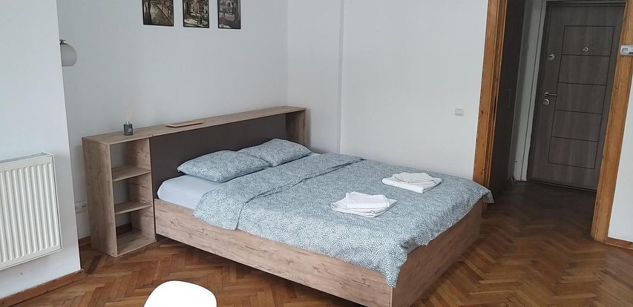 Apartment Domum George Enescu *
