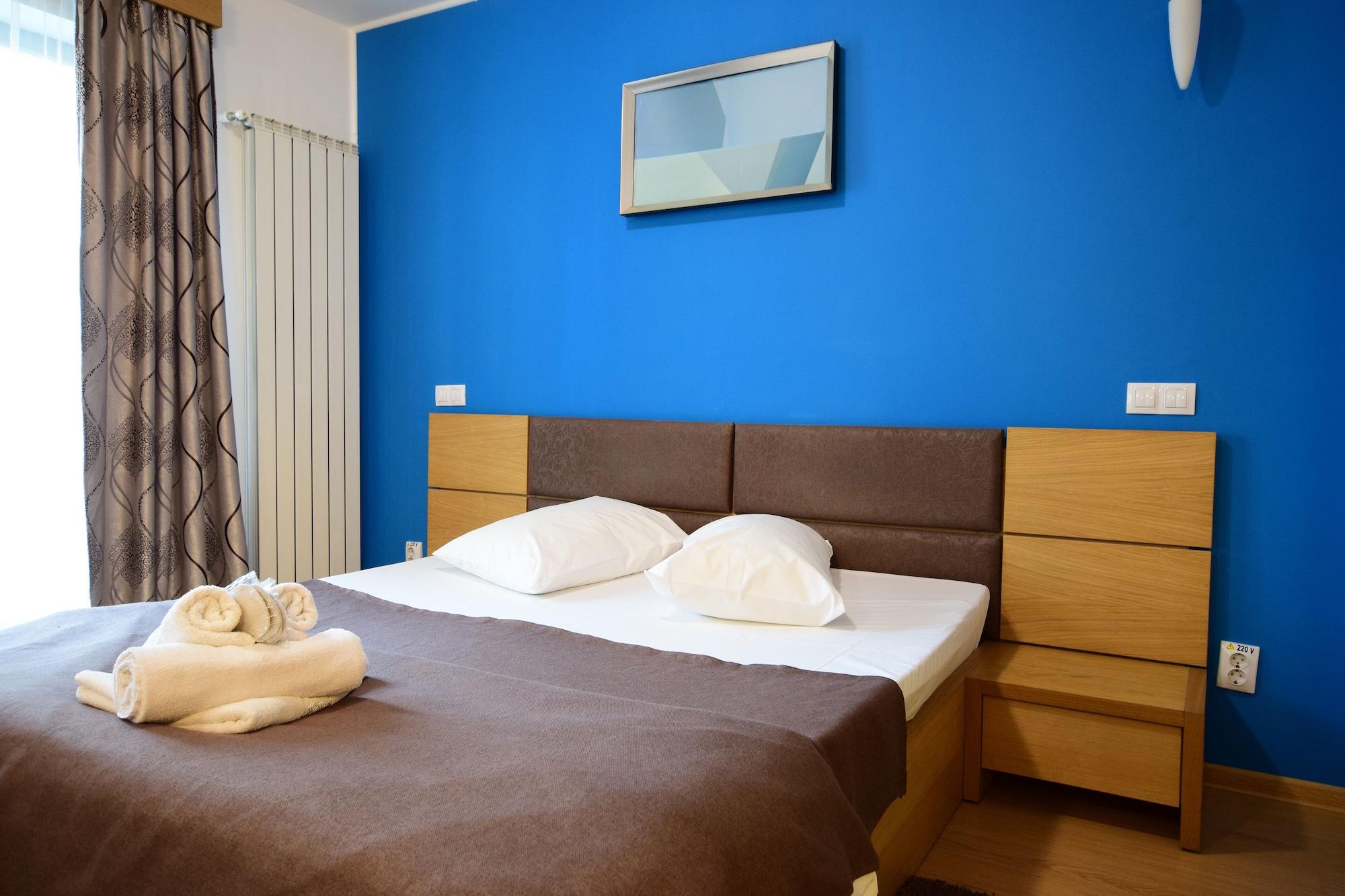Aparthotel Decebal Bucharest
