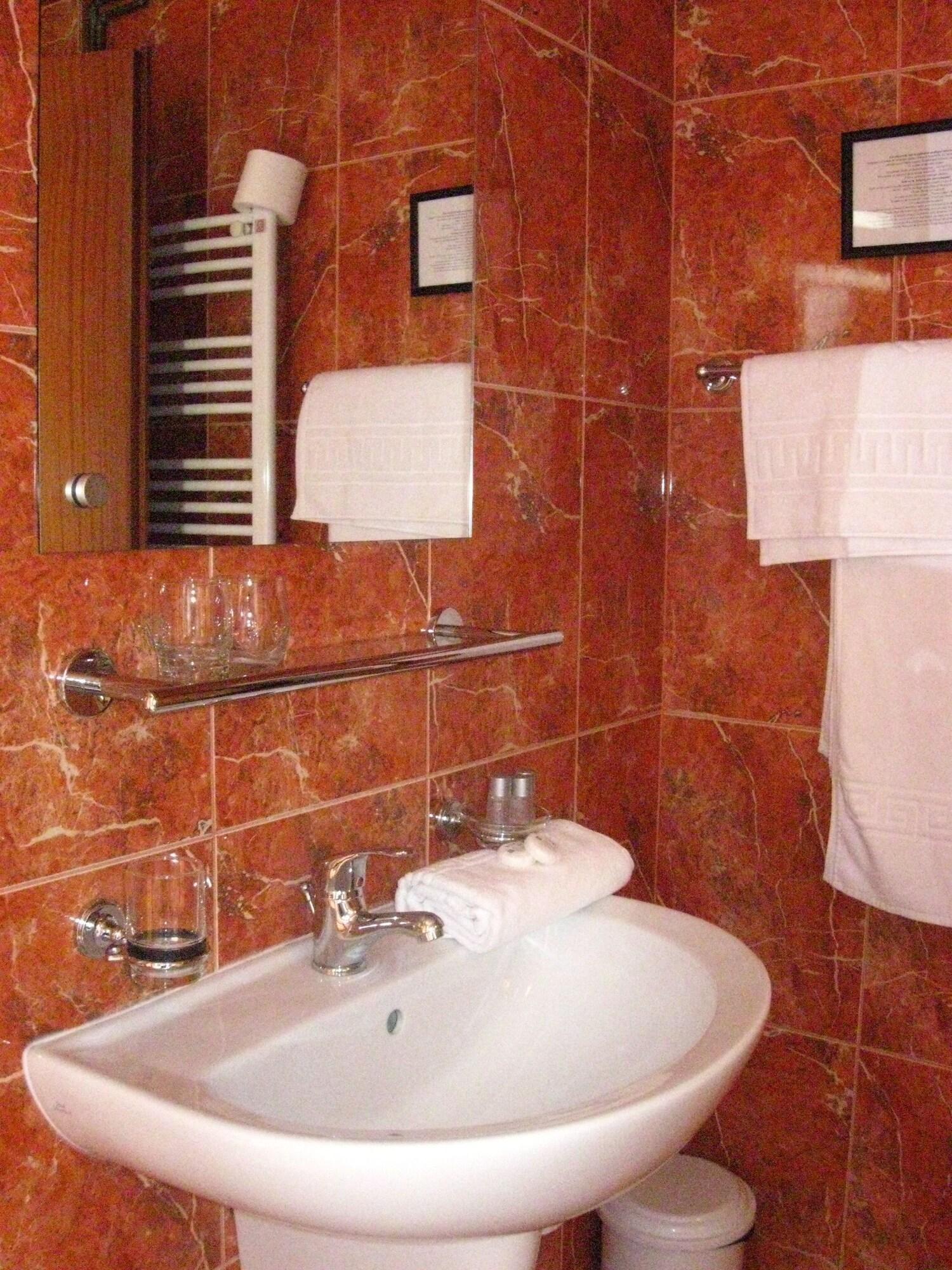 Tania-Frankfurt Hotel Hotel 3*