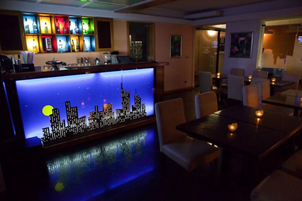 Tania-Frankfurt Hotel 3* Bucharest