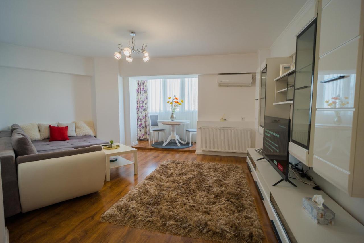 Apartment Cozy & Spacious 2br With Netflix *