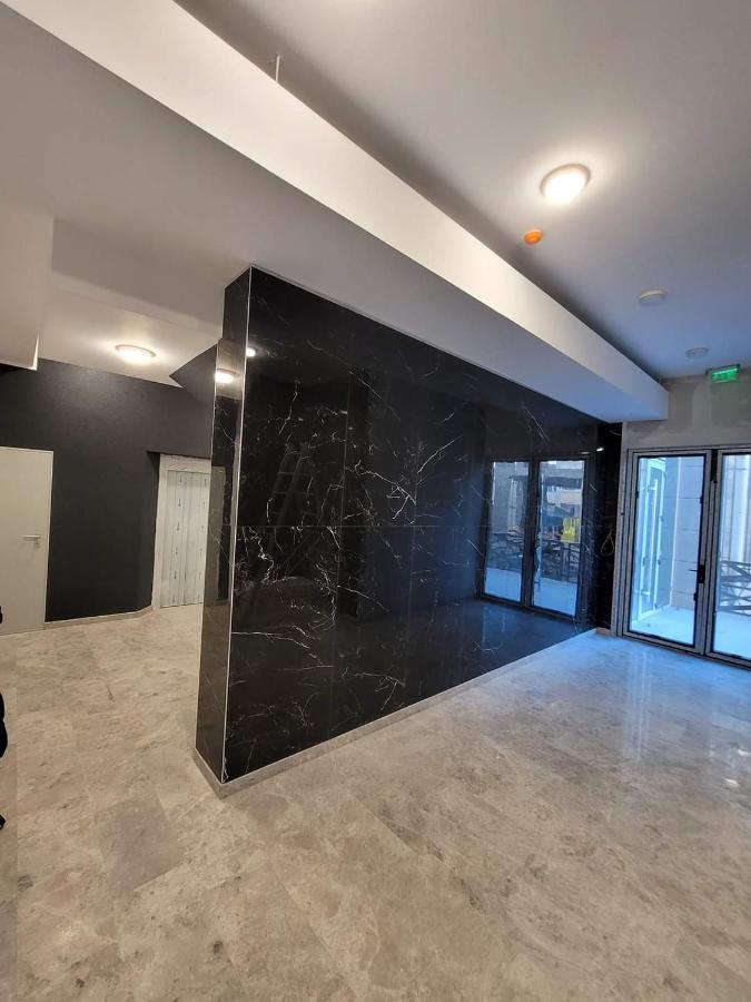 Glamour 8 Apartment