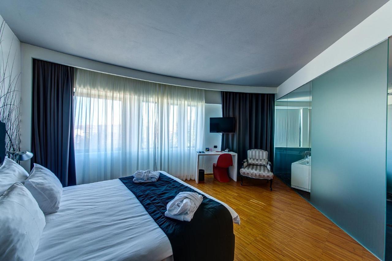 Hotel Sarroglia