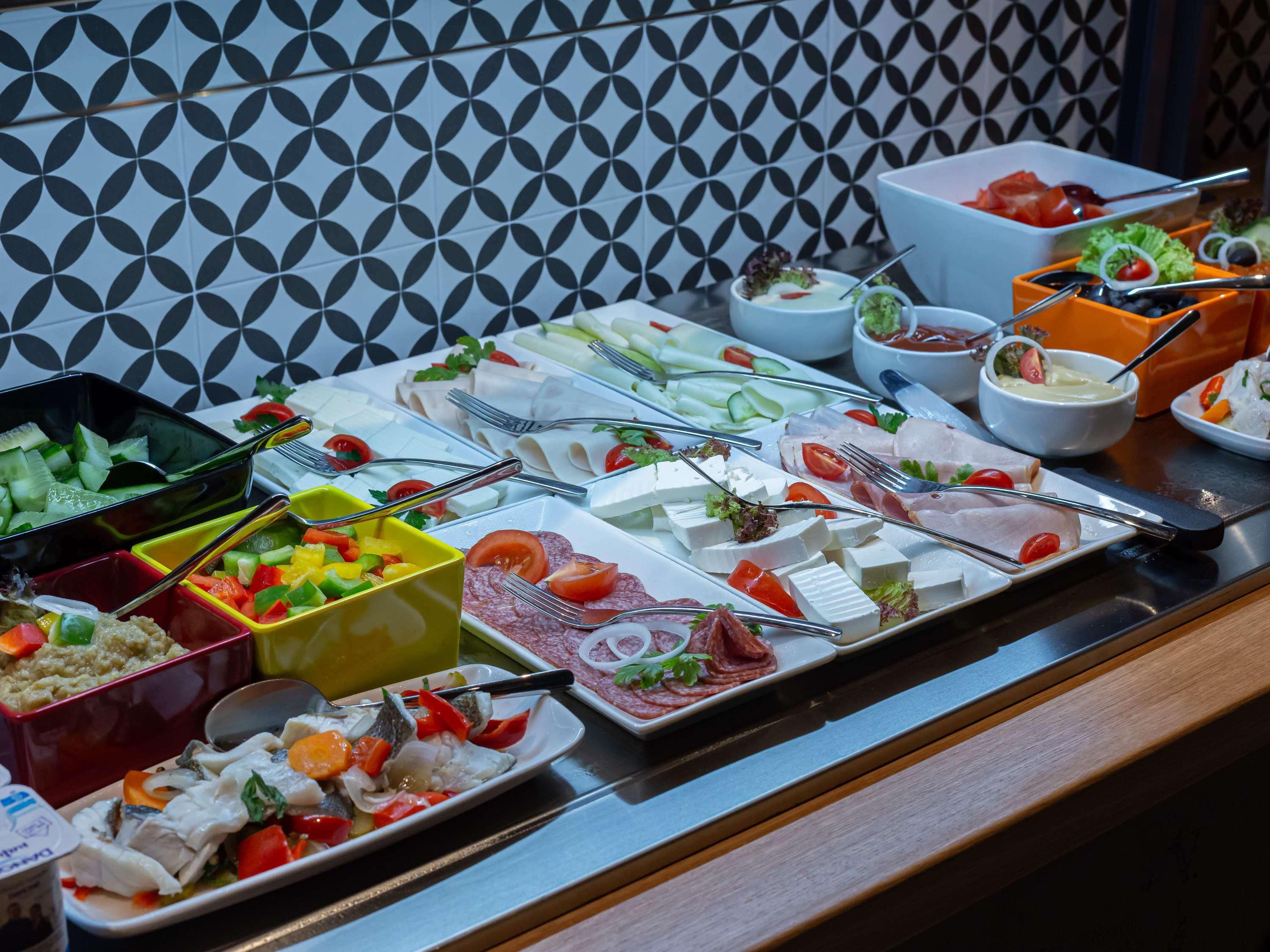 Ibis Styles Center Hotel 3*