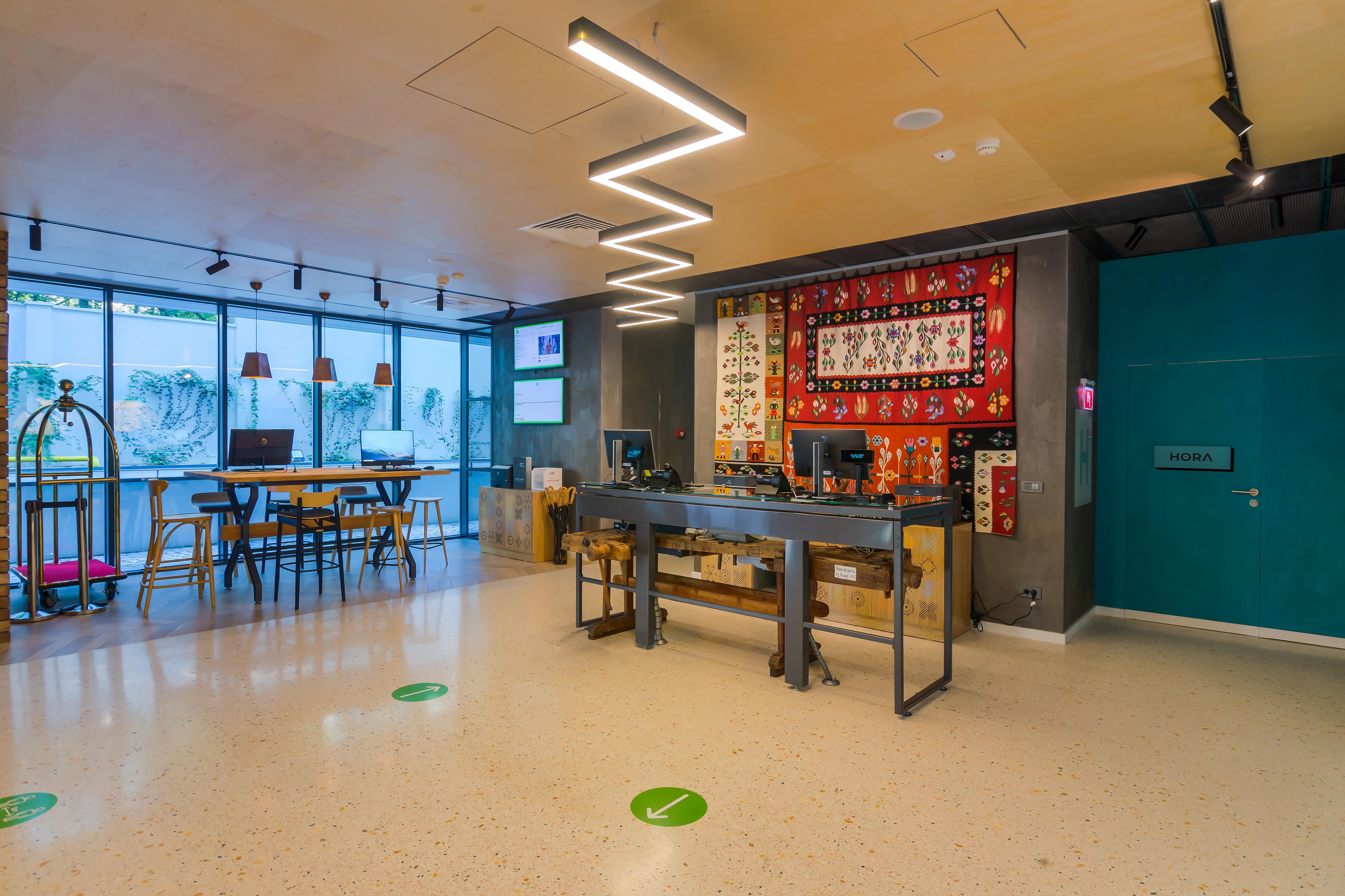 Ibis Styles Center 3*