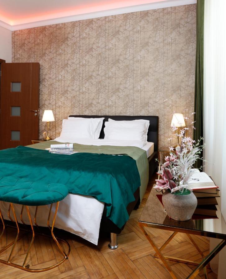 Grand Phillip Cismigiu Park Downtown Apartamento *