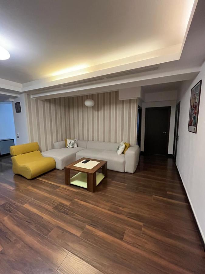 Apartament Large 2 Bedroom Soseaua Nordului