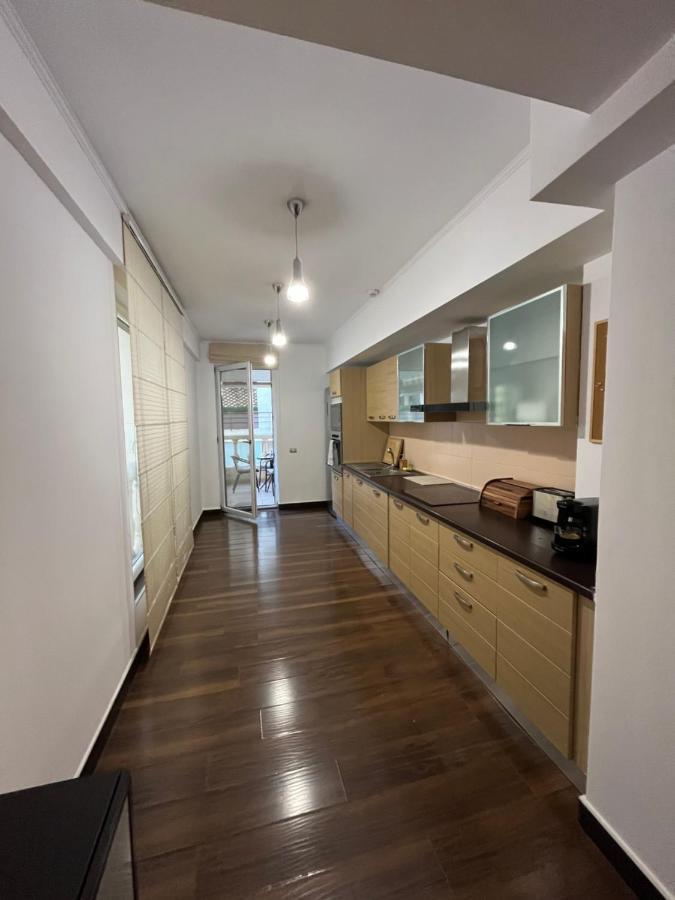 Apartament Large 2 Bedroom Soseaua Nordului *