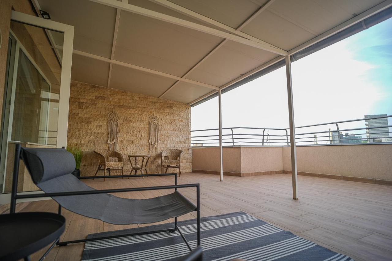 Penthouse With Huge Rooftop & Amazing View * Bucareste