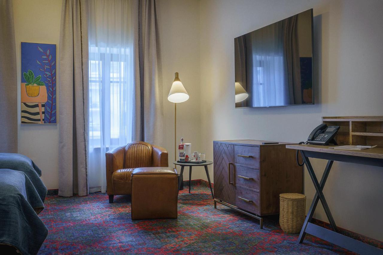 Hotel La Boheme Boutique Casa Soare 4*