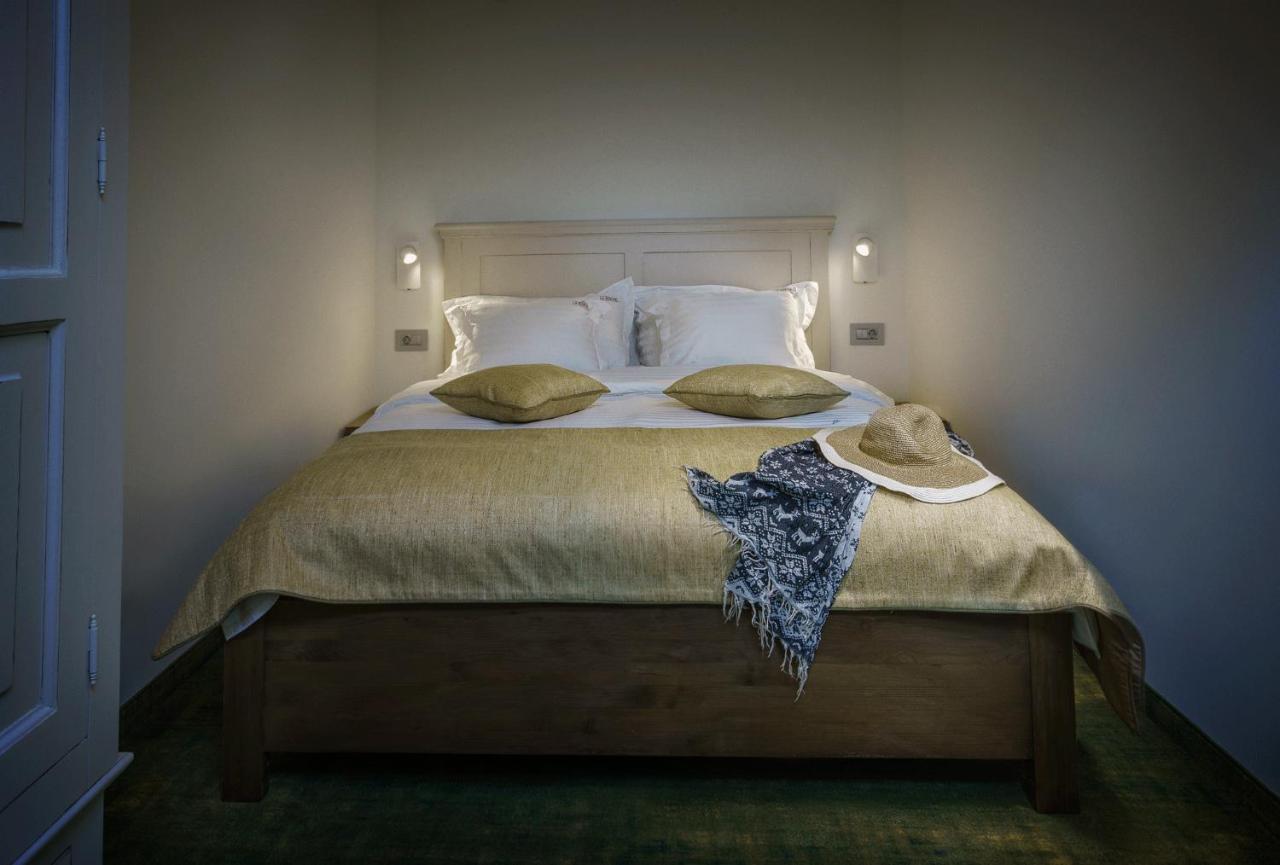 La Boheme Boutique Casa Soare Hotel 4*