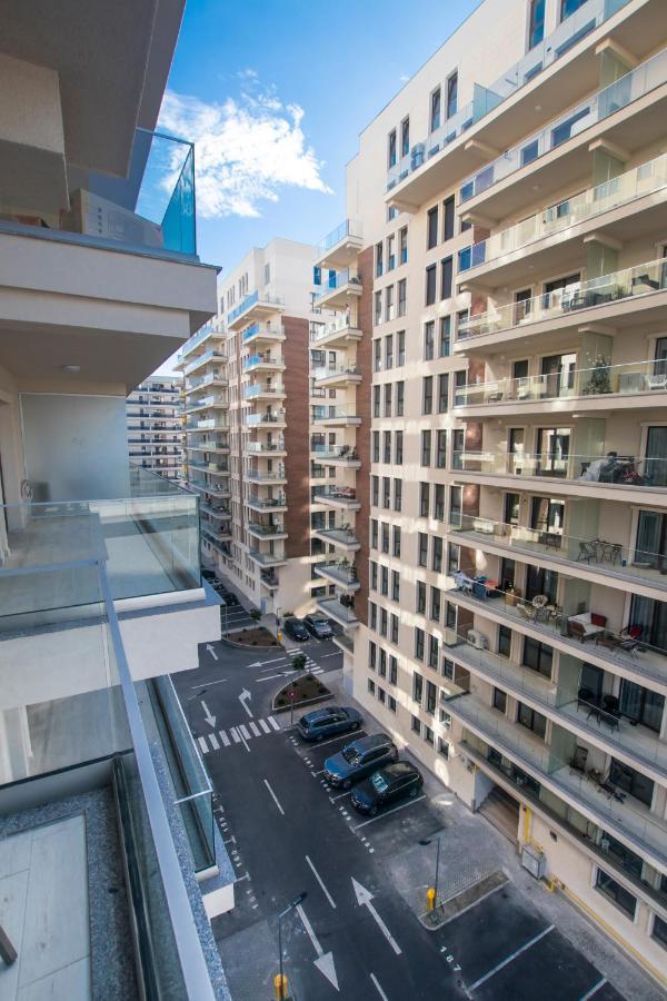 Moghioros Park Apartment