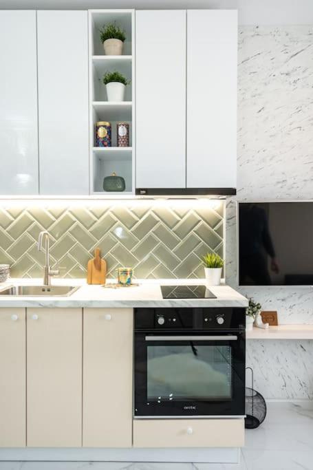 Apartament Garsonieră Ultracentrală Lângă Parcul Cișmigiu