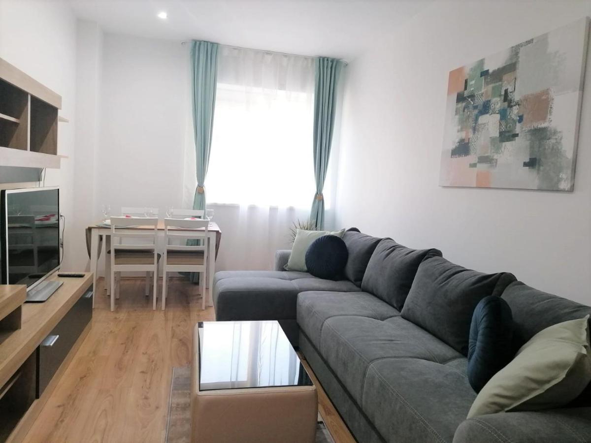 Apartamento Laroka House Rin Grand Modern Bucareste