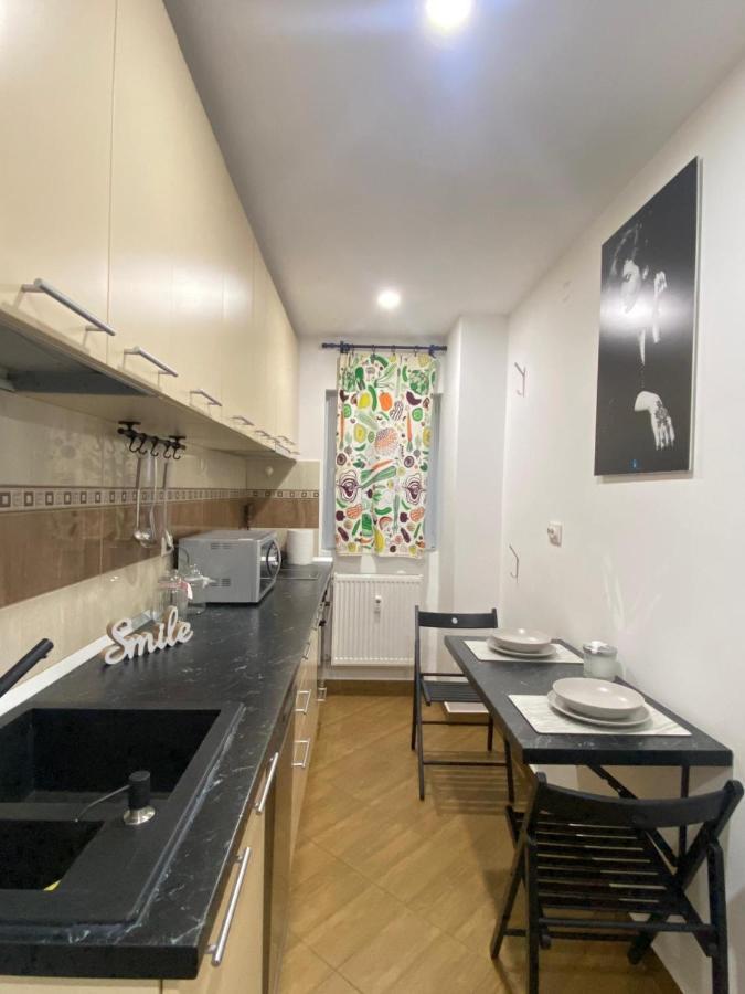 Garsoniera Relax Drumul Taberei Apartment Bucharest