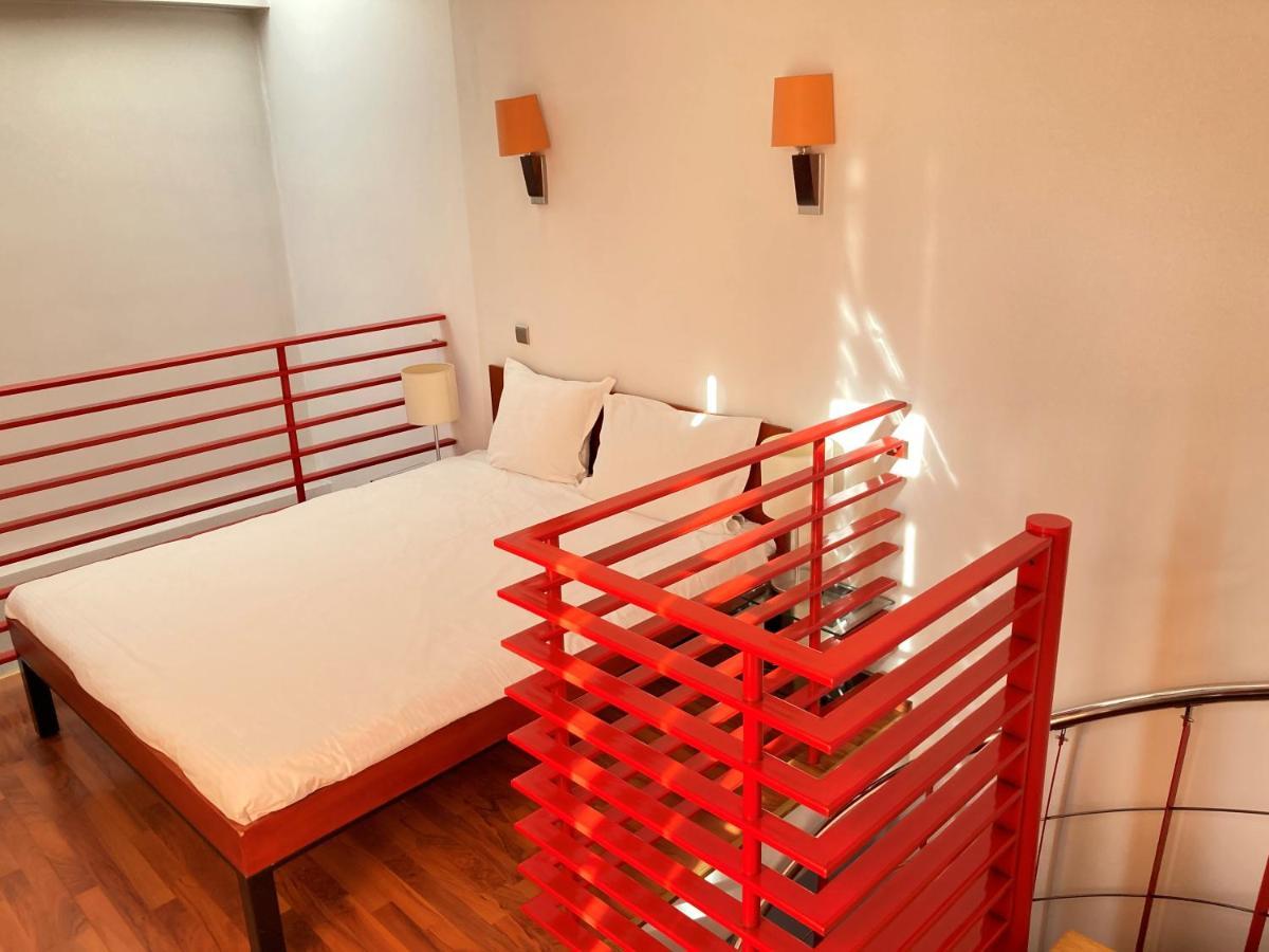 Hotel Tania-Frankfurt Hotel 3*