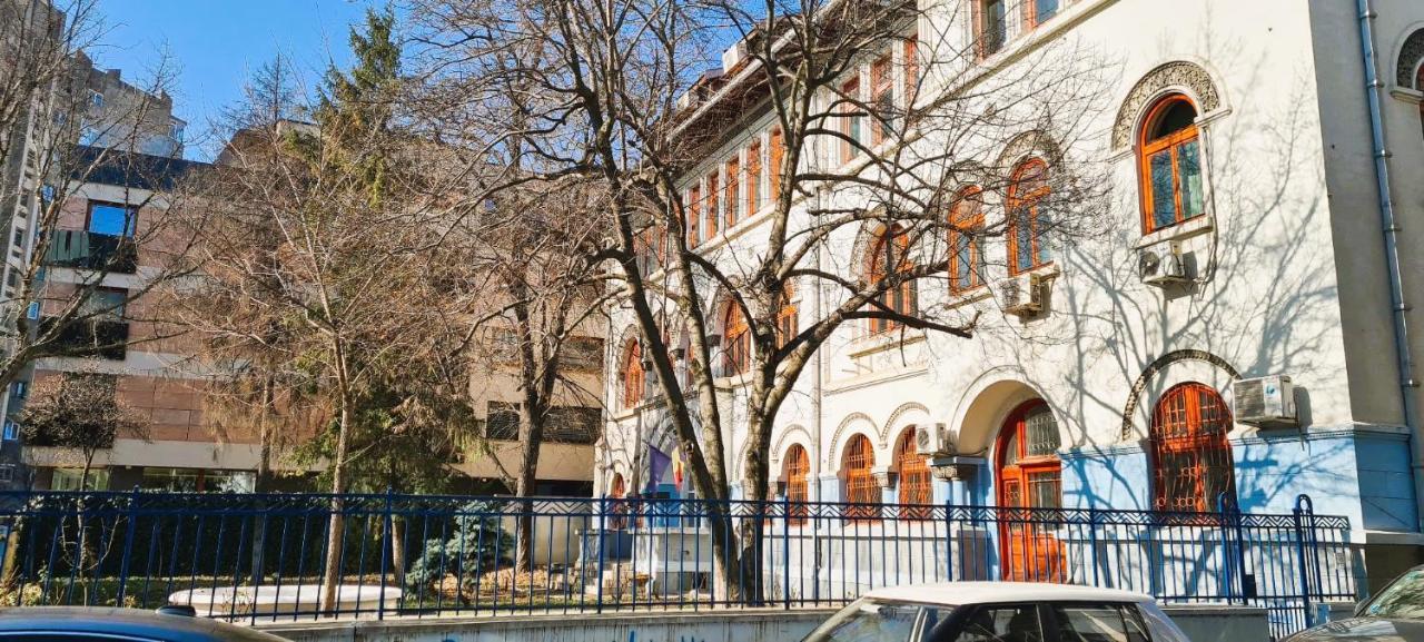 Magnolia 2bdr Apt Piata Romana- Piata Victoriei *