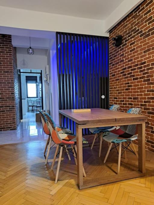Apartment Classy With Parking In The Center *