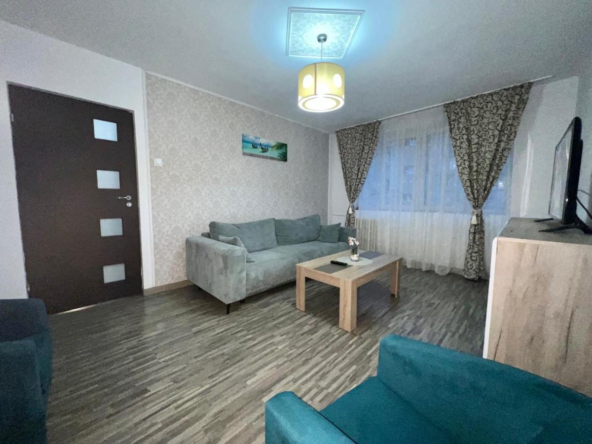 Apartament Moghioros Park Apartament *