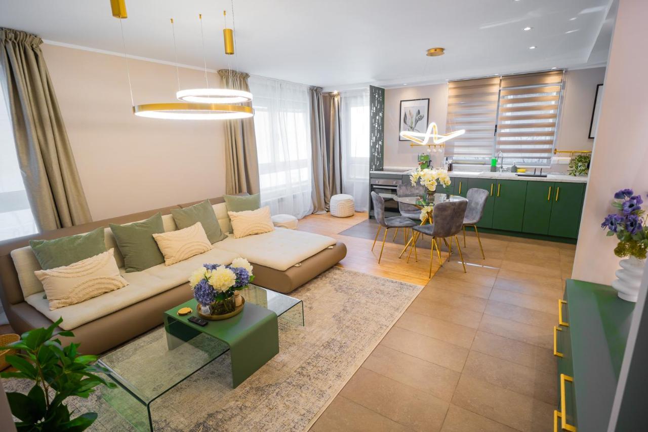 Apartamento Victoriei Emerald & Pink Gems - Designer Bucareste