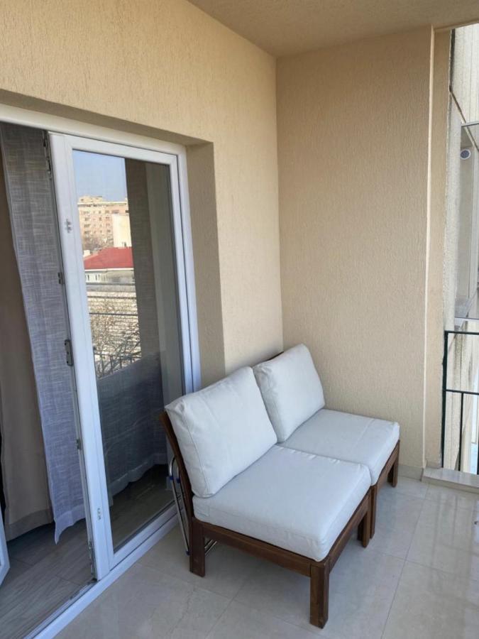 Luxury Center - Amzei Romana Bucureşti